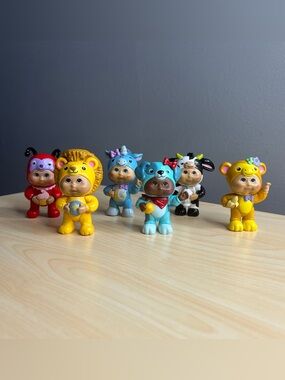Cabbage Patch Cutietown Animal Friends Lot Of 6 Figures 2021